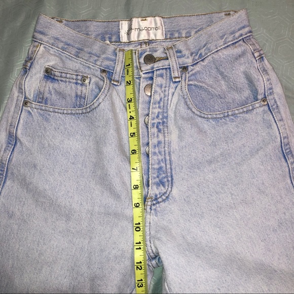 ‼️SOLD‼️ Vintage High Rise Mom Jeans - Picture 8 of 8